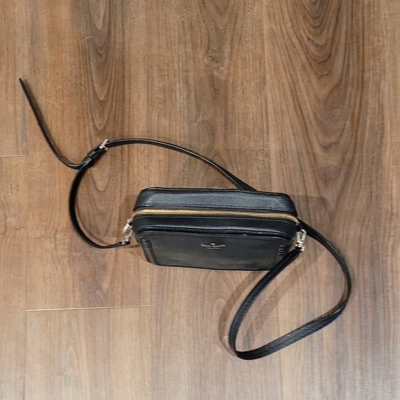 Kate spade genuine leather small size purse - Picture 3 of 5